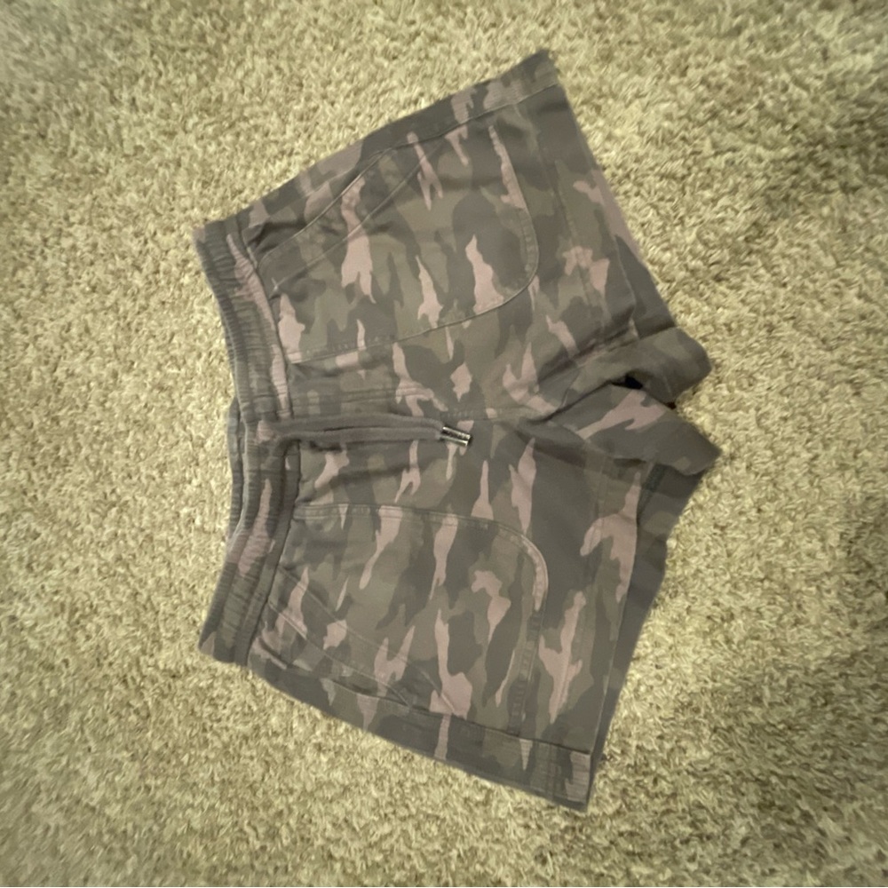 Athleta Camo Cargo Shorts - Gray and Pink